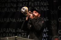 Avishai Cohen trompeta 2018 Garana.jpg