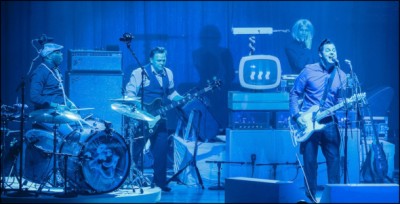 BLUE WHITE N ROLL 1.jpg