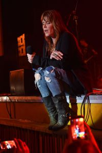 Beth Hart 2016 2.jpg
