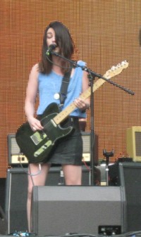 Laura-Mary Carter -Blood Red Shoes.jpg