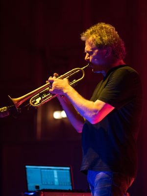 Nils Molvaer.jpg