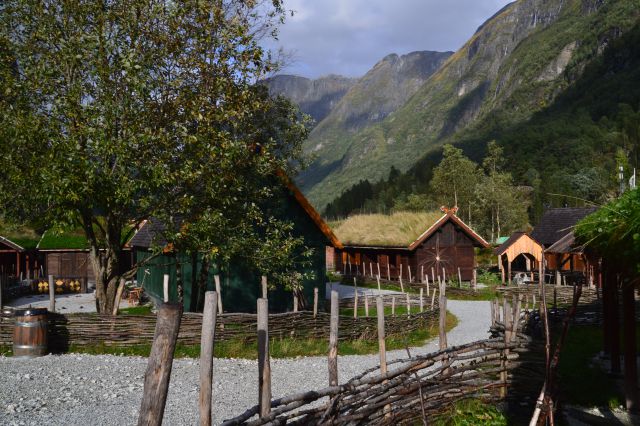 Valea Vikingilor 4.jpg Valea Vikingilor 4.jpg