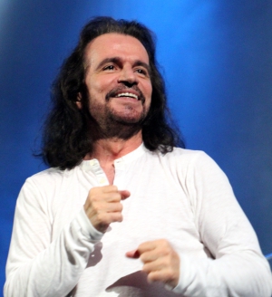 Yanni_01.jpg