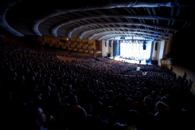 joe cocker 2 sala palatului 2013.jpg